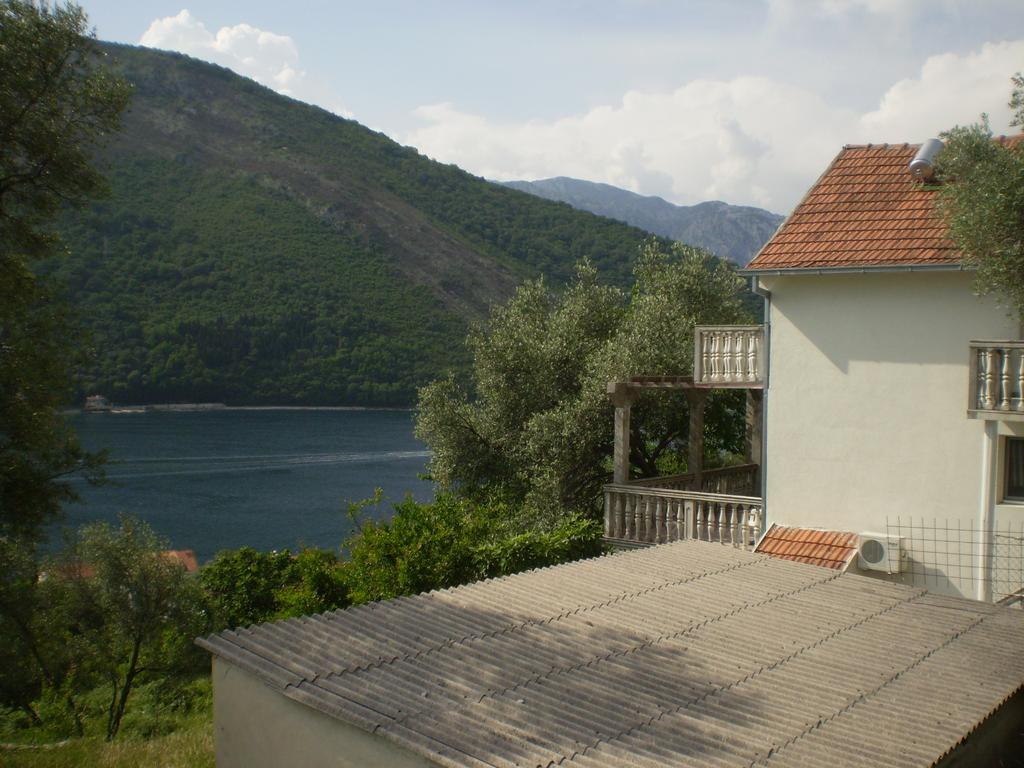 Apartman Irena Tivat Kültér fotó